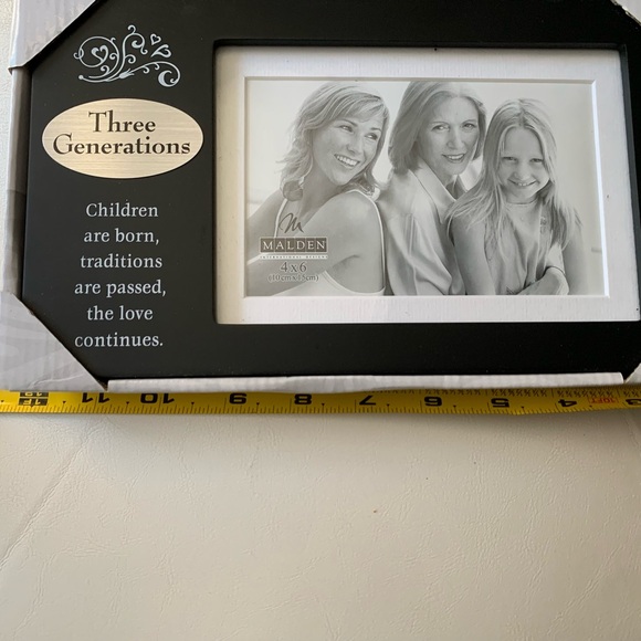 Three Generations Photo Frame - Picture 3 of 4